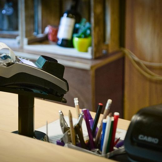 Вы вкладываете деньги, чтобы клиентов стало больше. Пусть и денег с каждого клиента будет больше!